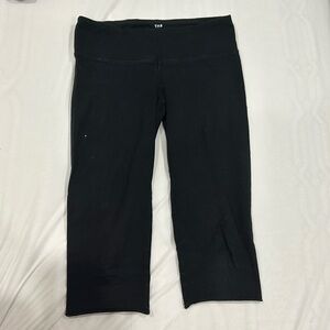 TNA Cropped 3/4 Leggings